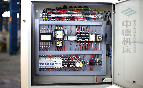 ZDS-832采用正品電氣元件，穩(wěn)定耐用壽命長.jpg